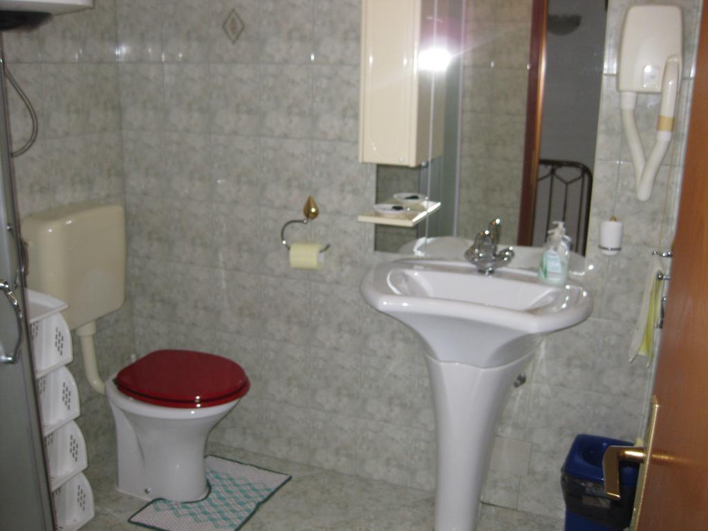 Roby Apartment *