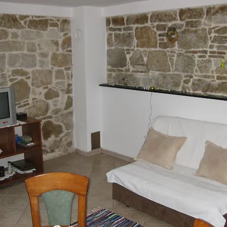 Apartment Roby Vrsar Room photo